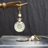 Boucles D'Oreilles Cabochon De Verre Thème Jack - Multicolores - Dormeuses - Neuf